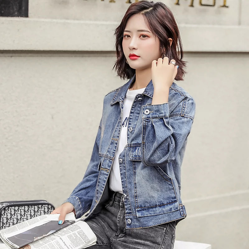 Loose Slim Looking Spring and Autumn Short Large-Size Denim Jacket