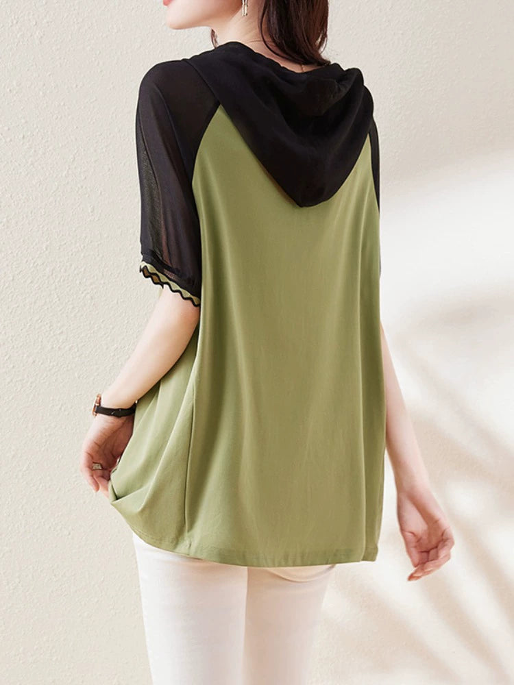 September Momo Loose Half-Sleeve Top Rhinestone Bow